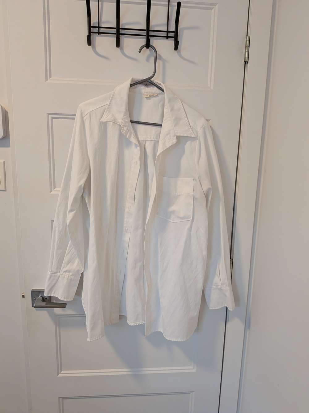 Womance/Classic White Button-Up Shirt Sz XL